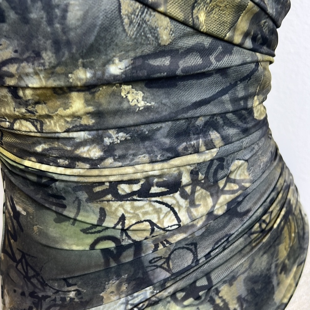 🔹 Miraclesuit Shirred Camo Graffiti Bathing Suit - Picture 3 of 5